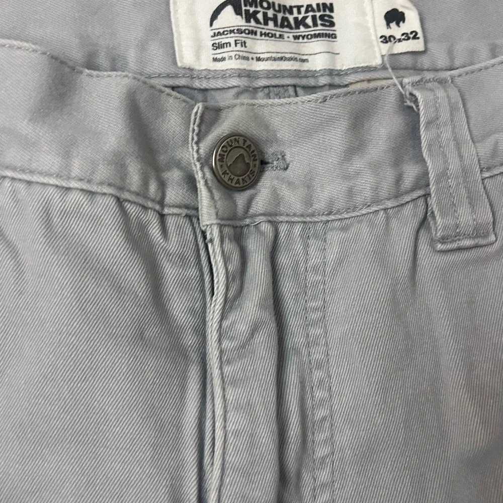 Mountain Khakis Light Gray Chinos - Picture 8 of 9